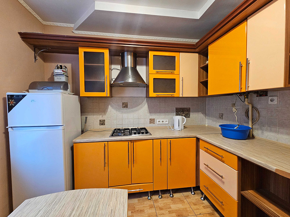 Сдаётся 2-комнатная квартира на ул. Свято-Николаевской Кривой Рог - изображение 2