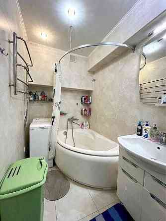 Продажа 3к квартиры на Русанівці, бул. Шамо, 2/7 Днепровский р-н Киев