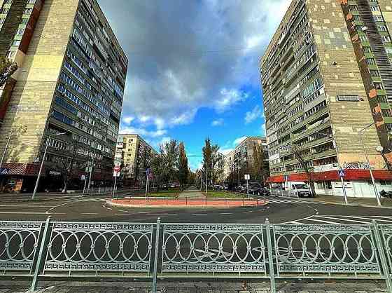 Продажа 3к квартиры на Русанівці, бул. Шамо, 2/7 Днепровский р-н Киев