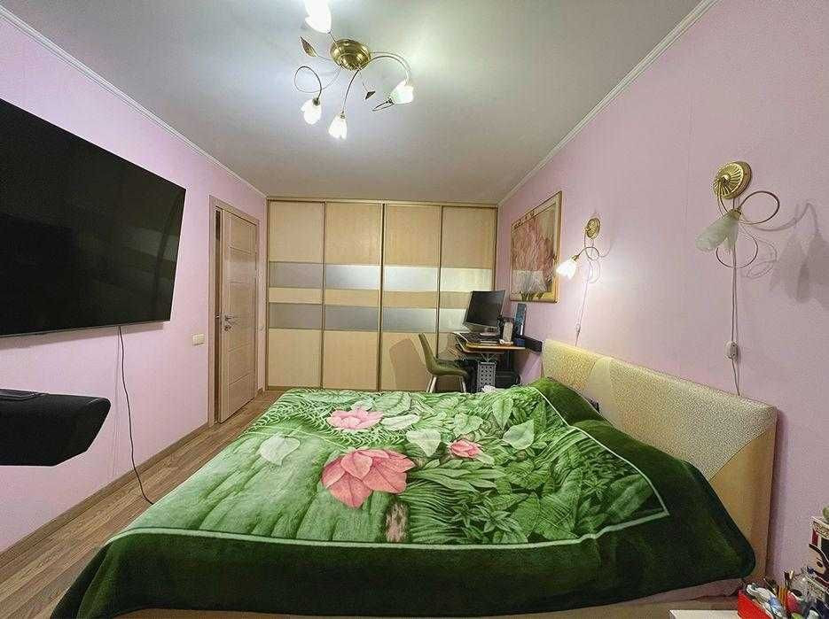 Продажа 3к квартиры на Русанівці, бул. Шамо, 2/7 Днепровский р-н Киев - изображение 2