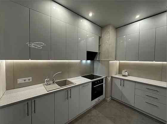 ЖК " Акрополь 2", 2 комн, ремонт, мебель, техника. Одесса