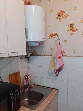 Слобожанский-Юбилейный продам 2х ком.квартиру р-н Атб Дніпро