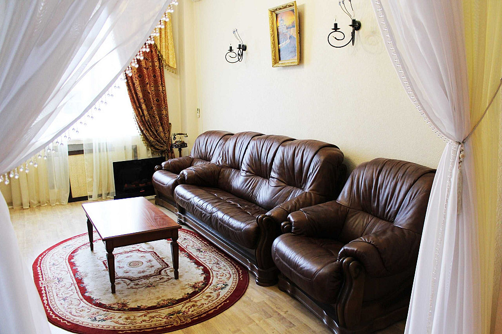 Продається двокімнатна квартира за адресою вул. Хрещатик 23 Киев - изображение 1