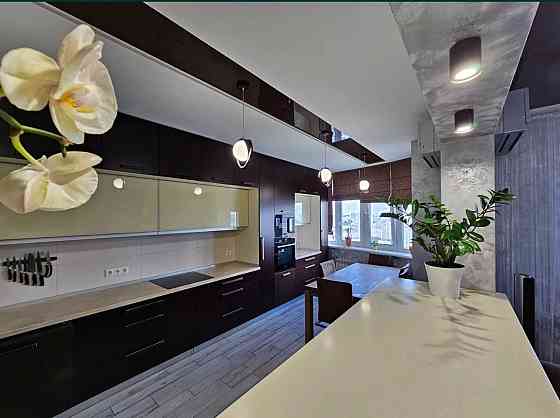 Продаж 3к.квартири з якісним, дорогим ремонтом! Київ. Киев