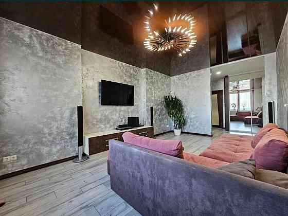 Продаж 3к.квартири з якісним, дорогим ремонтом! Київ. Киев