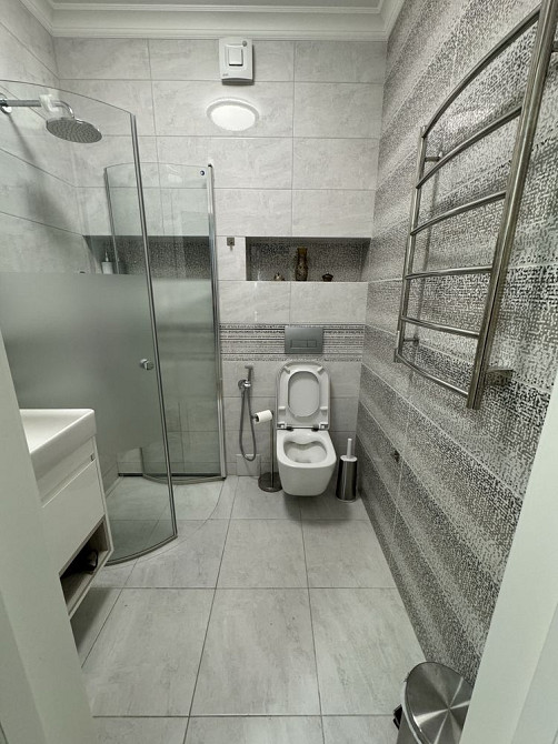 Продам квартиру з ремонтом в самому центрі Ірпеня, поруч парк Правика Ірпінь - зображення 5