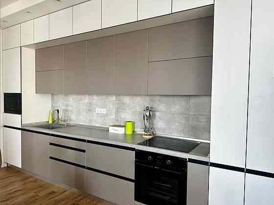 ЖК "Новый Берег",2 комн, 62 метра, с ремонтом и мебелью. Одесса