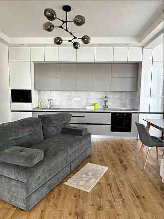 ЖК "Новый Берег",2 комн, 62 метра, с ремонтом и мебелью. Одесса