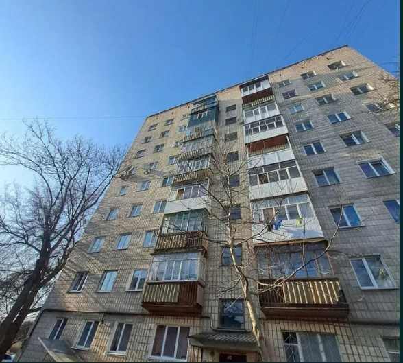 Продам квартиру в Камянском Кам`янське (Запорізька обл.) - зображення 1