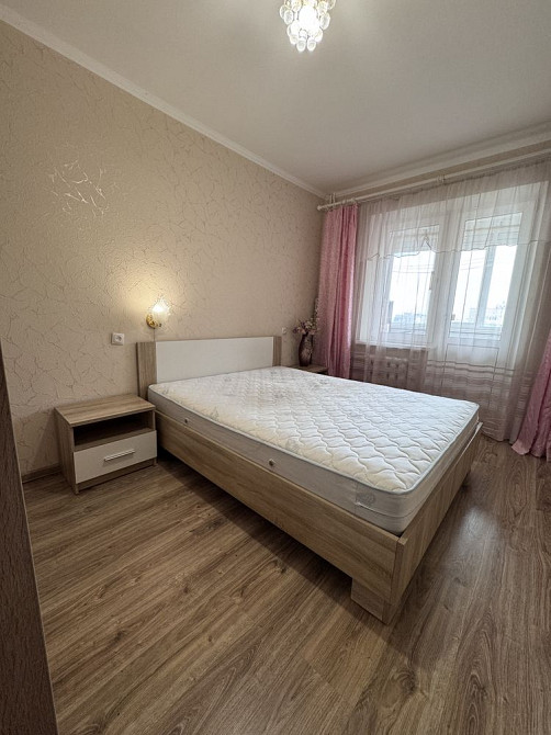 Сдам 3-х комн квартиру с ремонтом на Победе район кольца Днепр - изображение 2