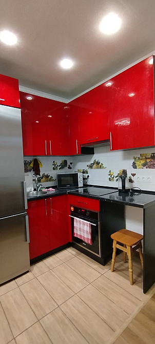 Здаю 1 кімнатну квартиру студію на вулиці Райдужній Киев - изображение 1