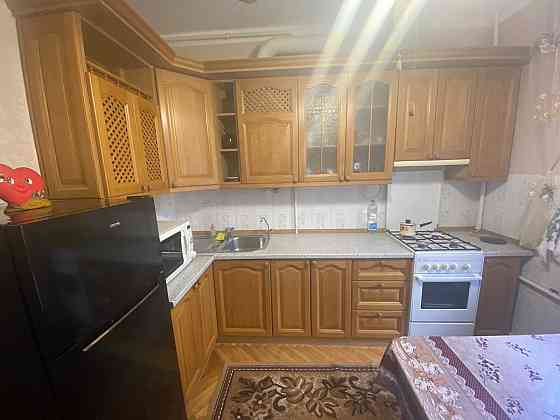 Оренда 2 кімнатної квартири Олександра Кониського (ТЦ Україна) Киев