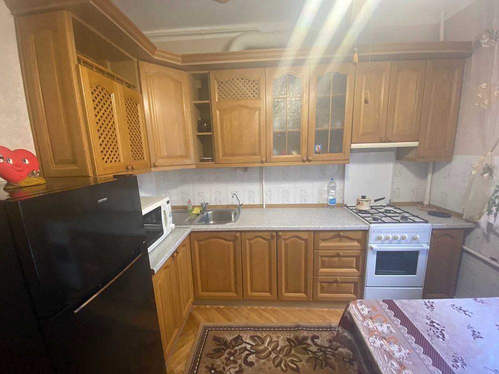 Оренда 2 кімнатної квартири Олександра Кониського (ТЦ Україна) Киев - изображение 2