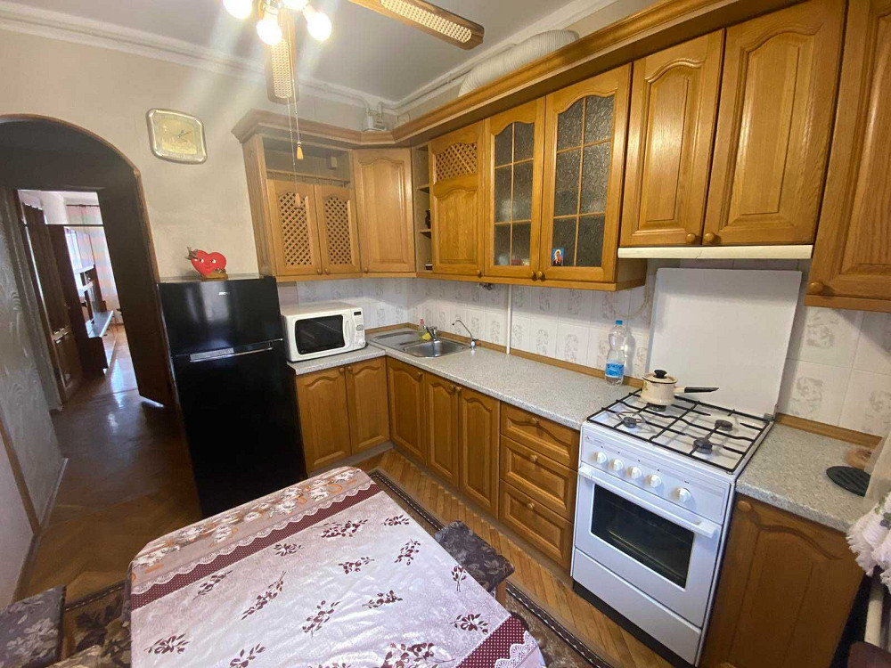 Оренда 2 кімнатної квартири Олександра Кониського (ТЦ Україна) Киев - изображение 1