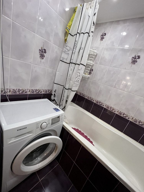 2 комнатная ЧЕШКА ул. Героев Майдана 85 2 этаж Черновцы - изображение 7