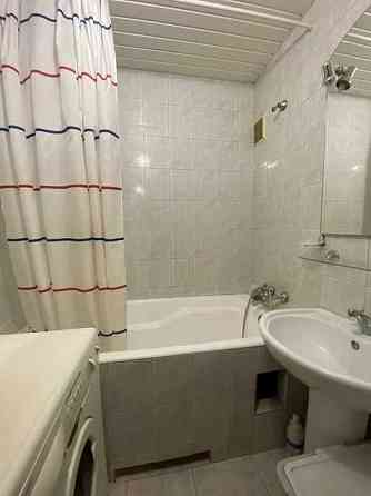 Продам 2 ком квартиру в кирпичном доме ! Дніпро