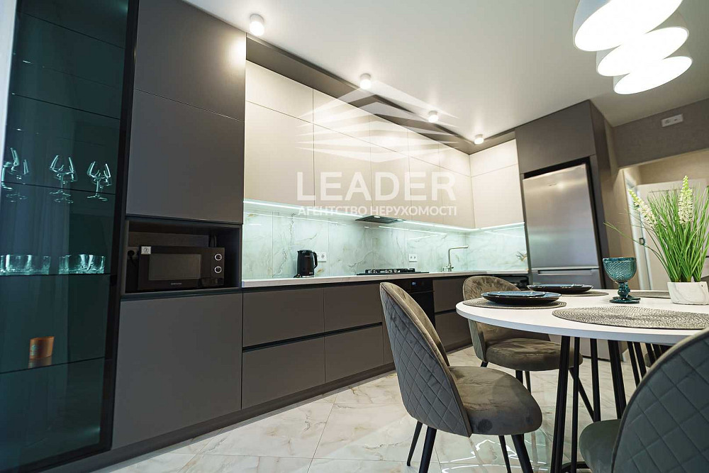 Продам 1к.Жк"Forest Home"ПАНОРАМНІ ВІКНА-ГАРДЕРОБКА!Чудовий Вид на ліс Вінниця - зображення 2