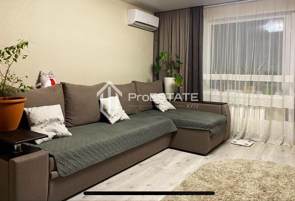 Продаж,3кКвартира , новий ремонт, газифікований цегляний, теплий Киев - изображение 6