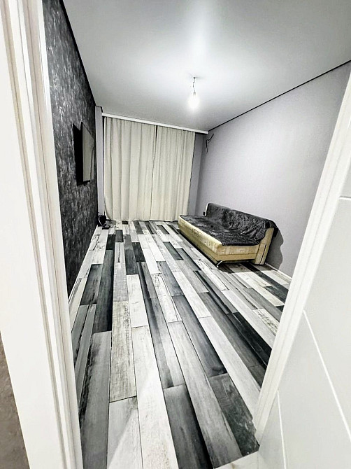 МІНІМАЛЬНЕ ОФОРМЛЕННЯ, житлові тарифи, розвинений район, двушка, газ Буча - зображення 2