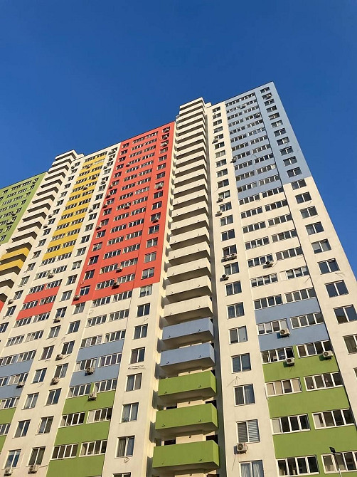 Снимите квартиру в новом ЖК, район Эпицентра Бровары - изображение 1