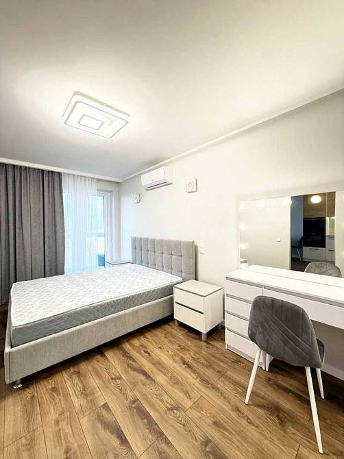 Дизайнерська однокімнатна квартира в ЖК   AUROOM TOWER Lviv - photo 2