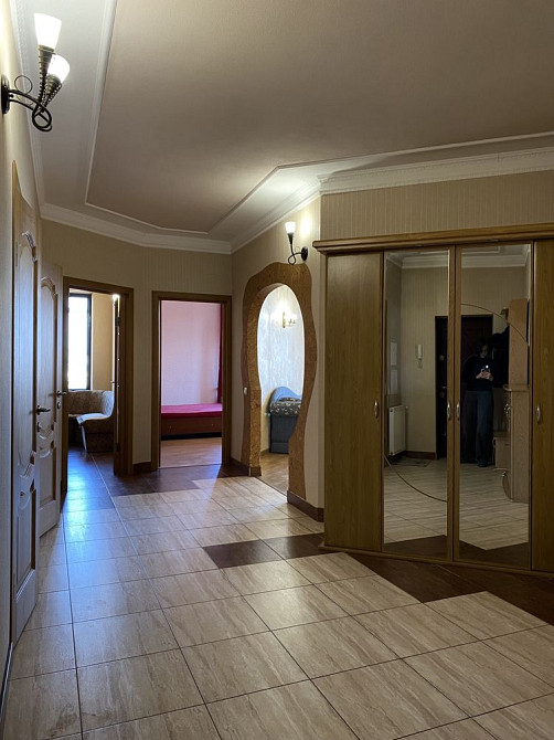 Оренда 2-кімнатної просторої квартири в центрі міста Ивано-Франковск - изображение 3