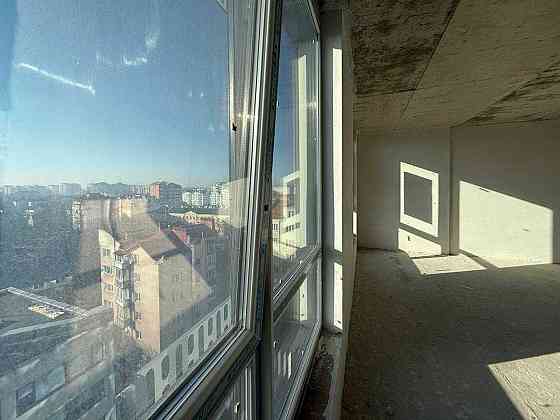 Видова трикімнатна квартира в центрі Івано-Франківська Ивано-Франковск