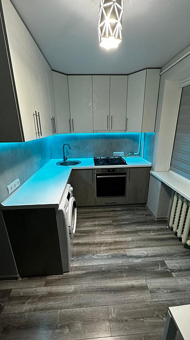 Однокімнатна 1к квартира/ з ремонтом / з меблями / з технікою / продаж Покровка - зображення 1