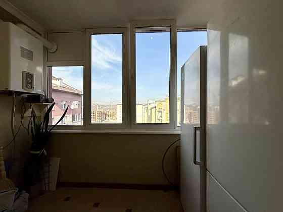 Дворівнева 4-х кімнатна квартира з кухнею-студією на Каскаді! Ивано-Франковск