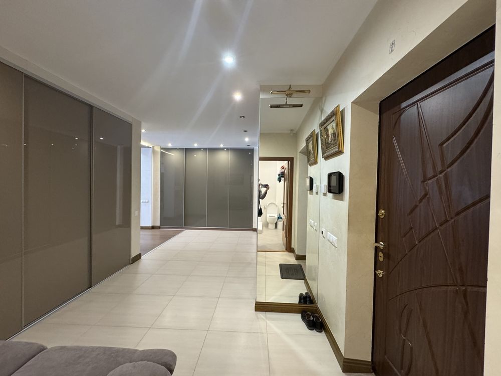 Продається ексклюзивна квартира, вул. Верховинна 35, м. Житомирська Киев - изображение 5