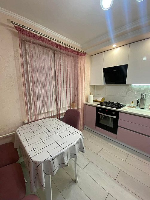 1 кімнатна квартира з ремонтом Черкассы - изображение 4