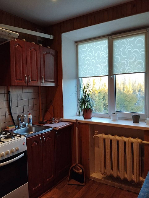 ПРОДАМ  СРОЧНО 2-Х Квартиру На Дружбе Кривой Рог - изображение 3