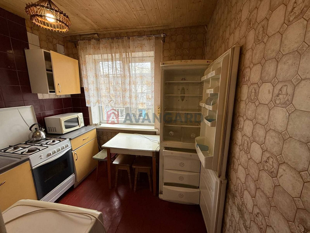 Продам 3к. квартиру в районі вул. Титова, пр. Б. Хмельницького. Дніпро - зображення 3