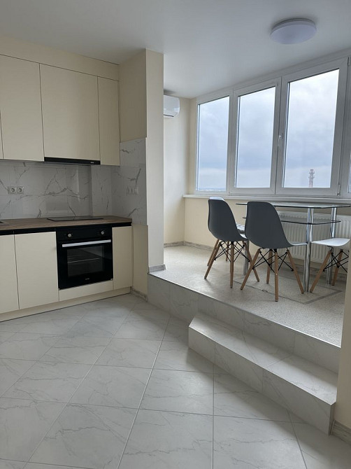 Продаж квартири з ремонтом у новобудові р-н Казбету Черкаси - зображення 1