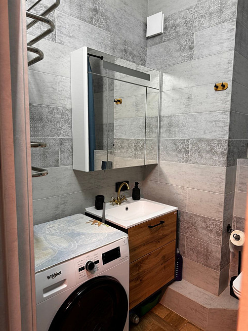 МІНІМАЛЬНЕ ОФОРМЛЕННЯ, однушка на ГАЗУ, житлові тарифи, гарний ремонт Буча - зображення 3