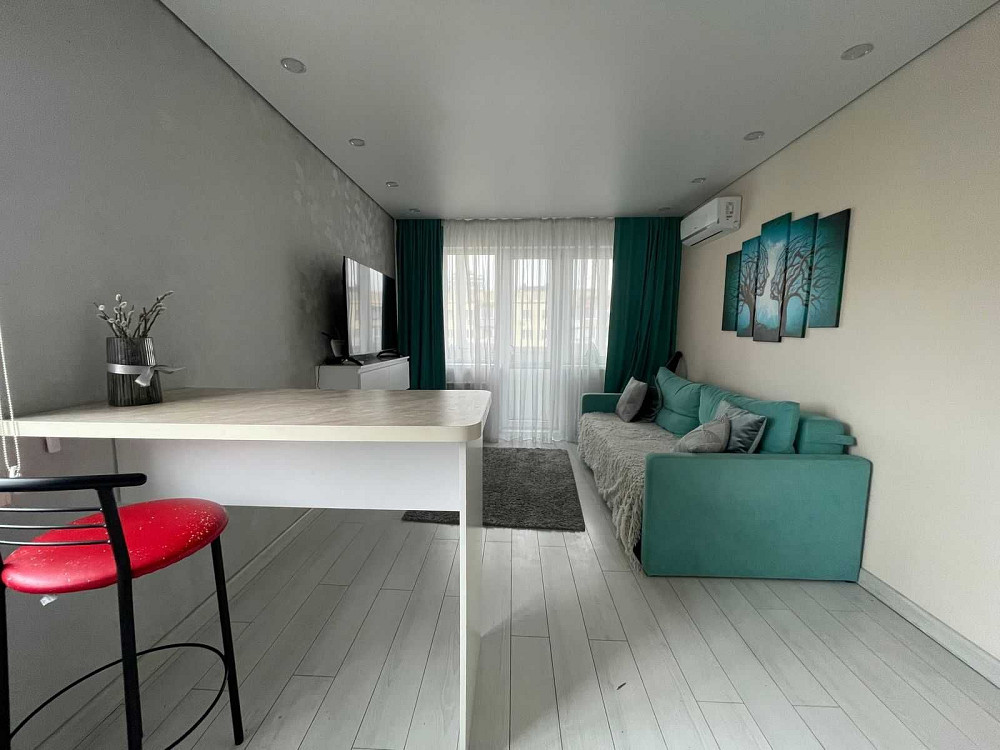 Продаж 3к квартири Лесі Українки 15а Печерськ Метро 3хв Киев - изображение 2