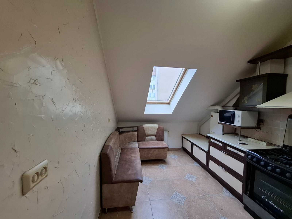 Продаж двохкімнатної квартири мансардного типу,вул.Федьковича. Ивано-Франковск - изображение 3