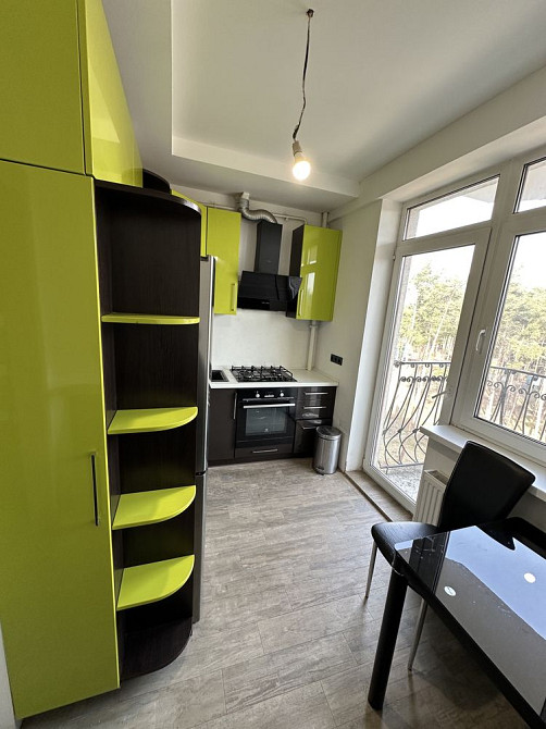 Продаж 2 кімнатної квартири з шикарним вижом на ліс! Жк Річ таун. Буча - зображення 3