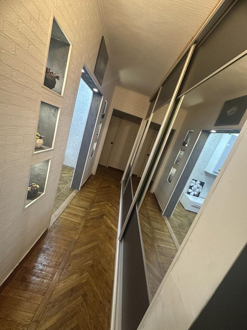 Продам  квартиру лівий берег Кам`янське (Запорізька обл.) - зображення 1