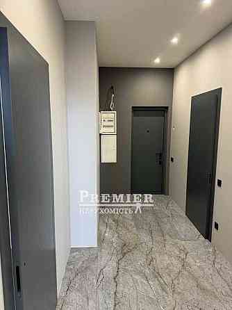 1-кімнатна квартира 58 кв.м Свіжий ремонт. Французський бул-р Одесса