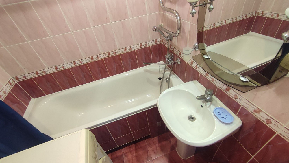 3 кім. Цегляний будинок , ЧДТУ , 700 річчя, Шевченка Черкаси - зображення 5