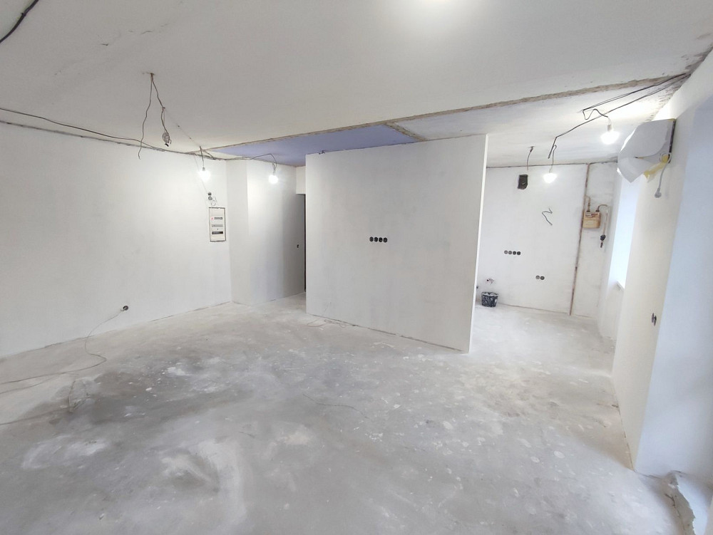 1-к квартира в затишному обжитому районі Ужгород - изображение 4