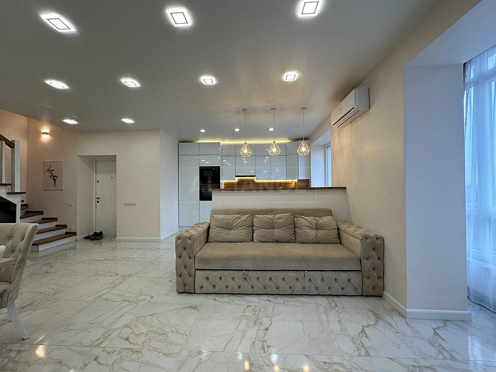 2 рівнева квартира в ЖК на березі міського озера. Ивано-Франковск - изображение 1