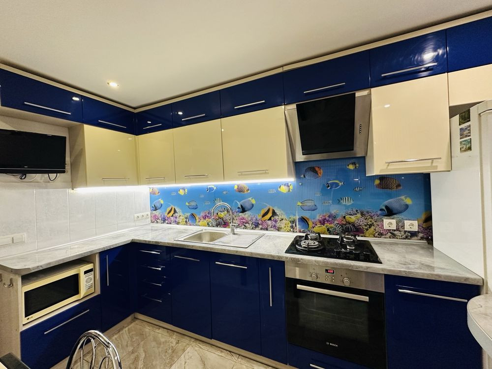 Продам 3-кімнатну квартру . Центр . Покровський Рівне - зображення 1