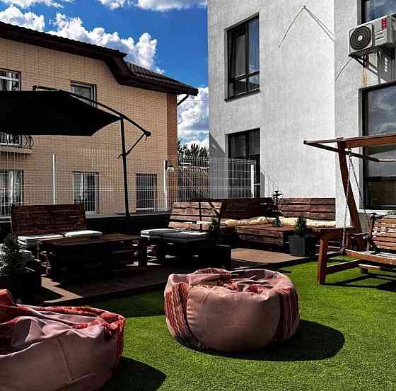 3к 70 м2. Клубний буд. Нивки Плаза Nyvky Plaza. Ліфт у паркінг Киев