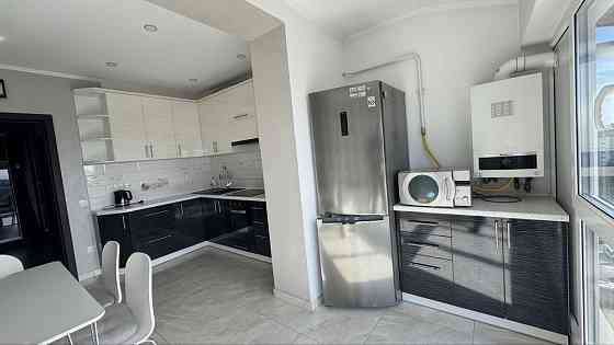 Продається  дворівнева 2км видова емкввртира з ремонтом і меблями Ивано-Франковск