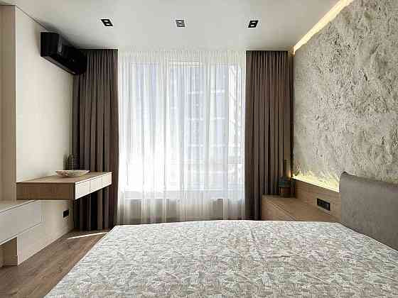 Новопечерська Вежа. Авторський ремонт 2024. Вид на Дніпро. Без комісії Киев