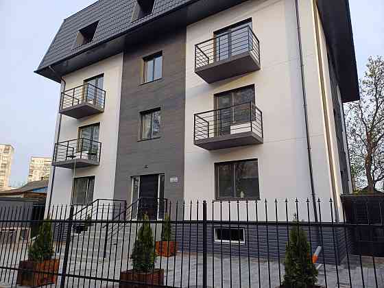 Продам 2 кімнатну квартиру. Райдужний. Воскресенка. Киев