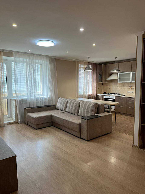 3-х кімнатна квартира-студія у центрі міста, 62 кв.м. від власника Кременчуг - изображение 1