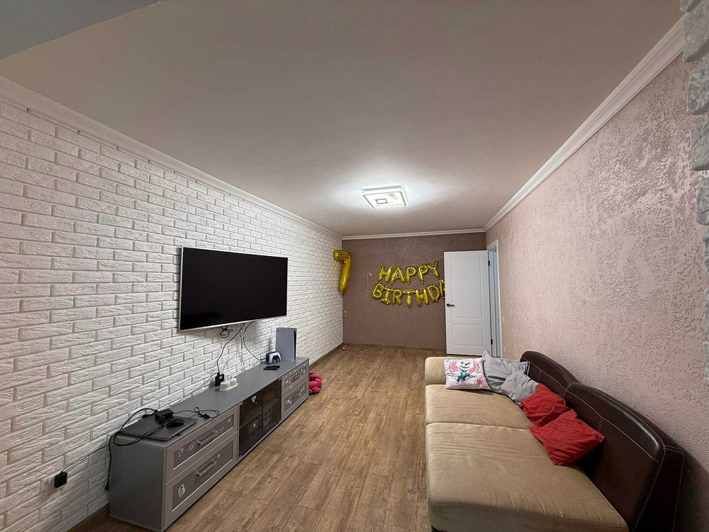 Трехкомнатная с новым ремонтом на ЮТЗ. 1/5, 70 метров. Николаев - изображение 7